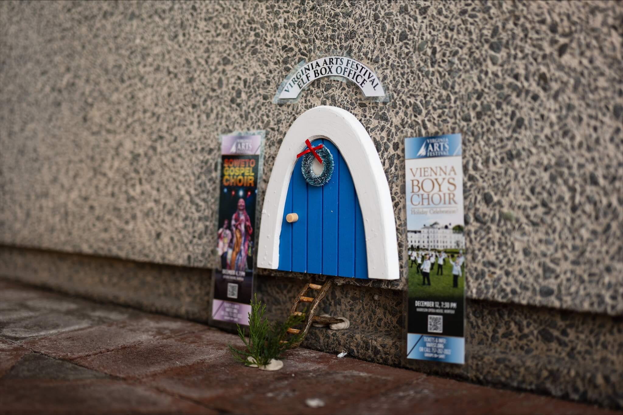 5 Virginia Towns That Go All Out For The Holidays 